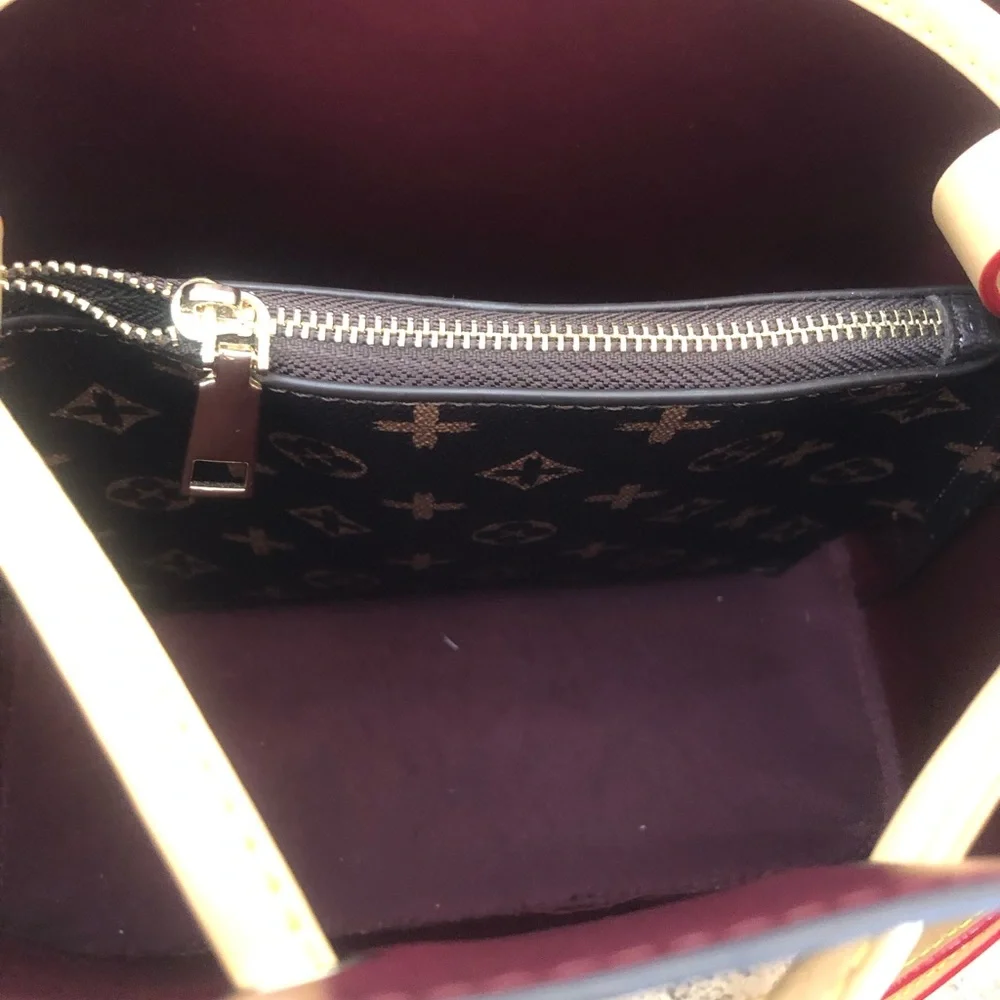 INSPIRED-BY MONOGRAM BUCKET BAG - DETACHABLE STRAP ( GOOD CONDITION)